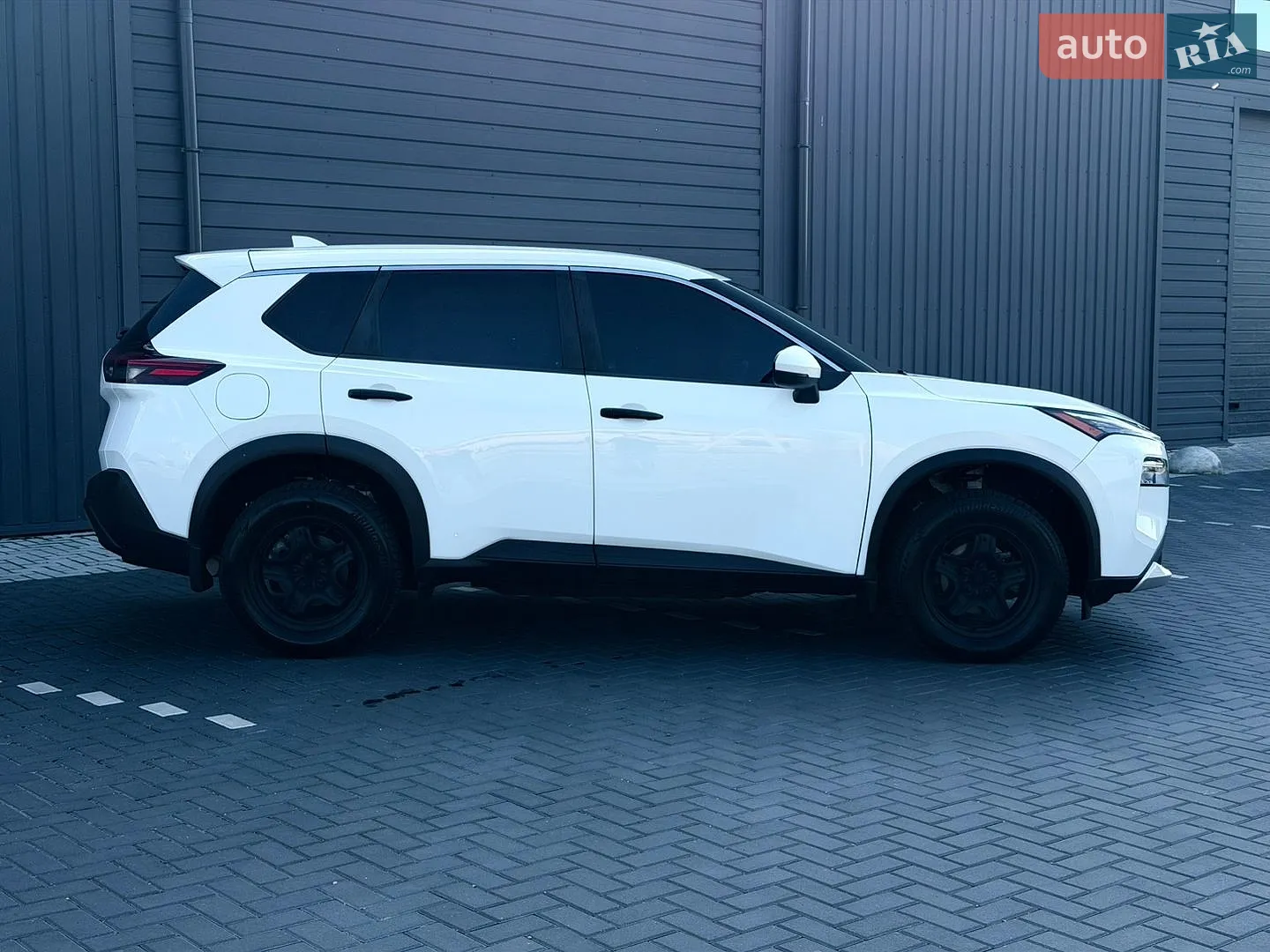2021 Nissan Rogue - мініатюра 6
