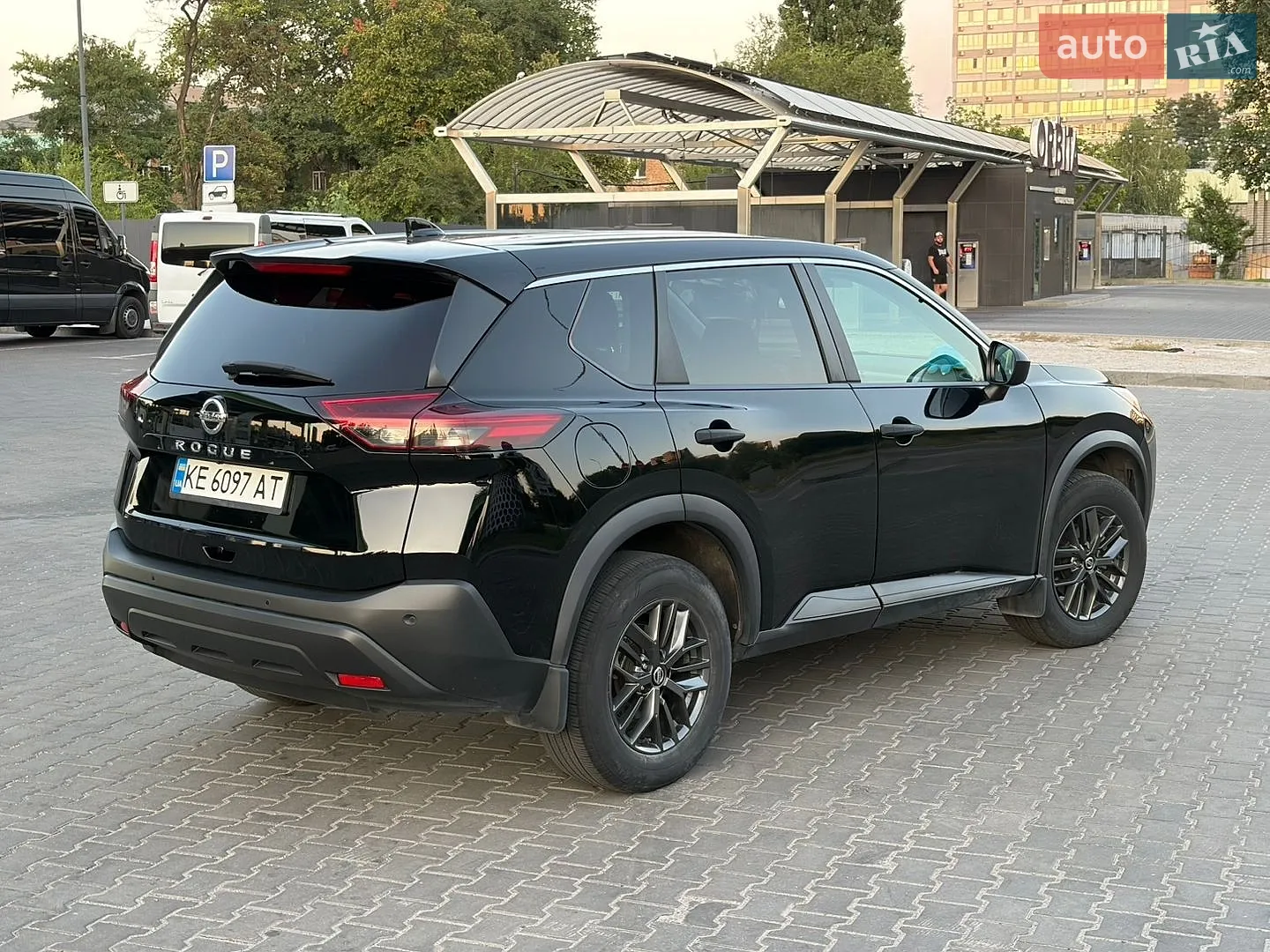 2021 Nissan Rogue - мініатюра 10