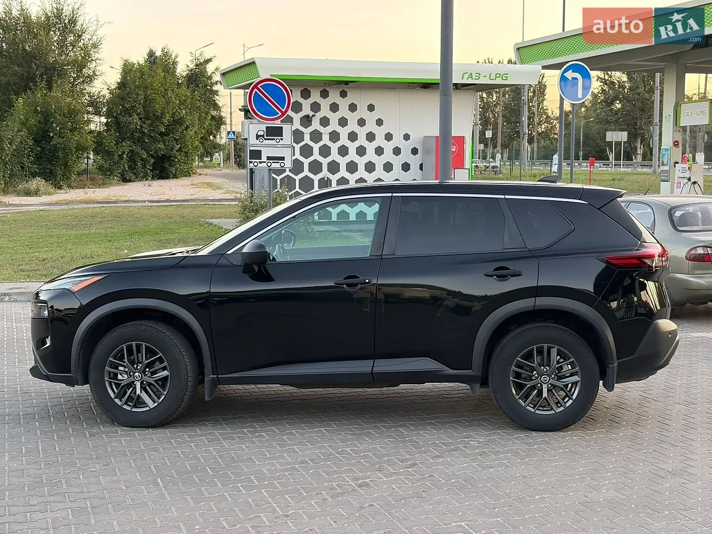 2021 Nissan Rogue - мініатюра 18