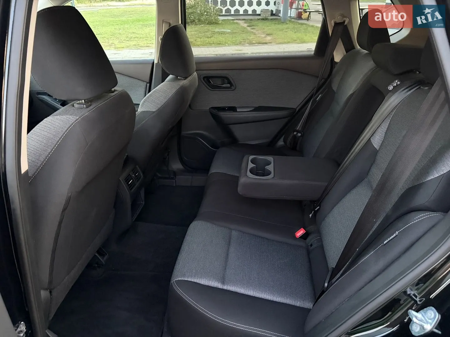2021 Nissan Rogue - мініатюра 29