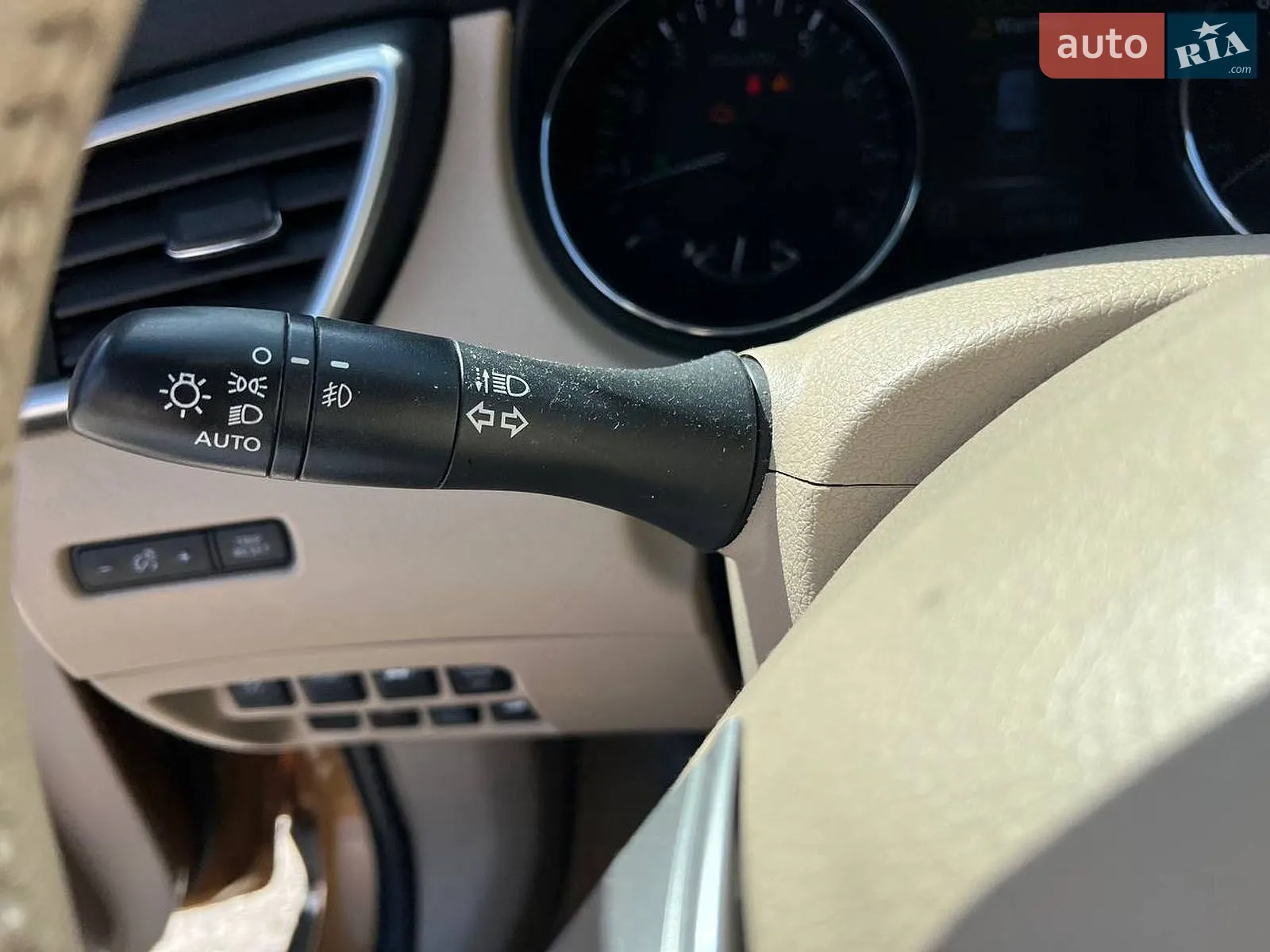 2014 Nissan Rogue - мініатюра 29