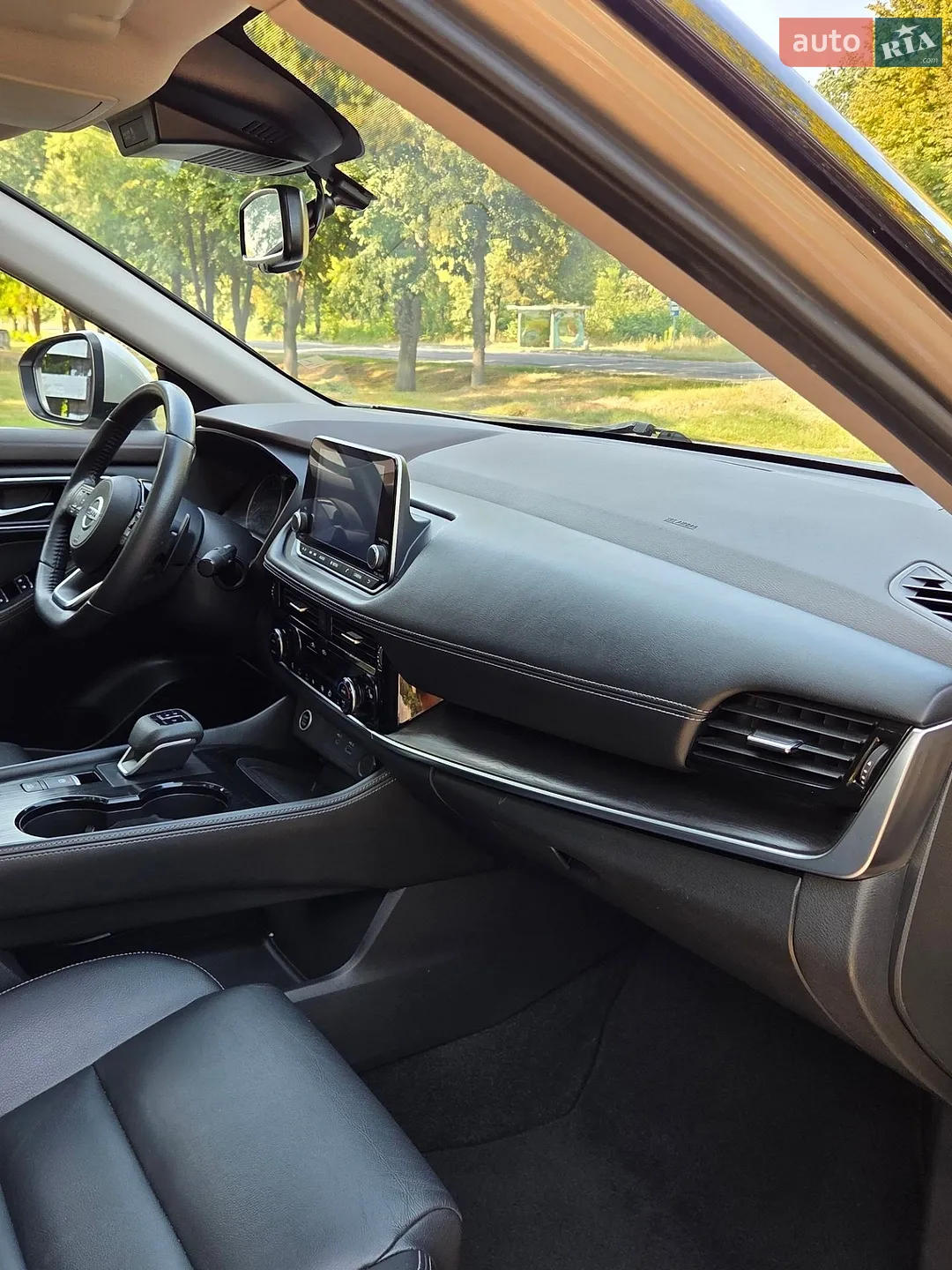 2021 Nissan Rogue - мініатюра 22