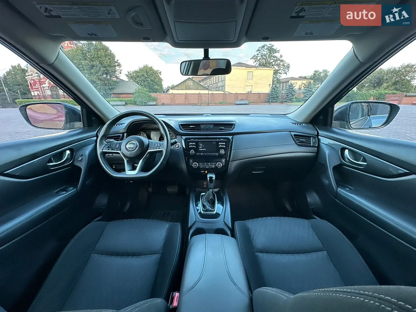 2016 Nissan Rogue - мініатюра 27