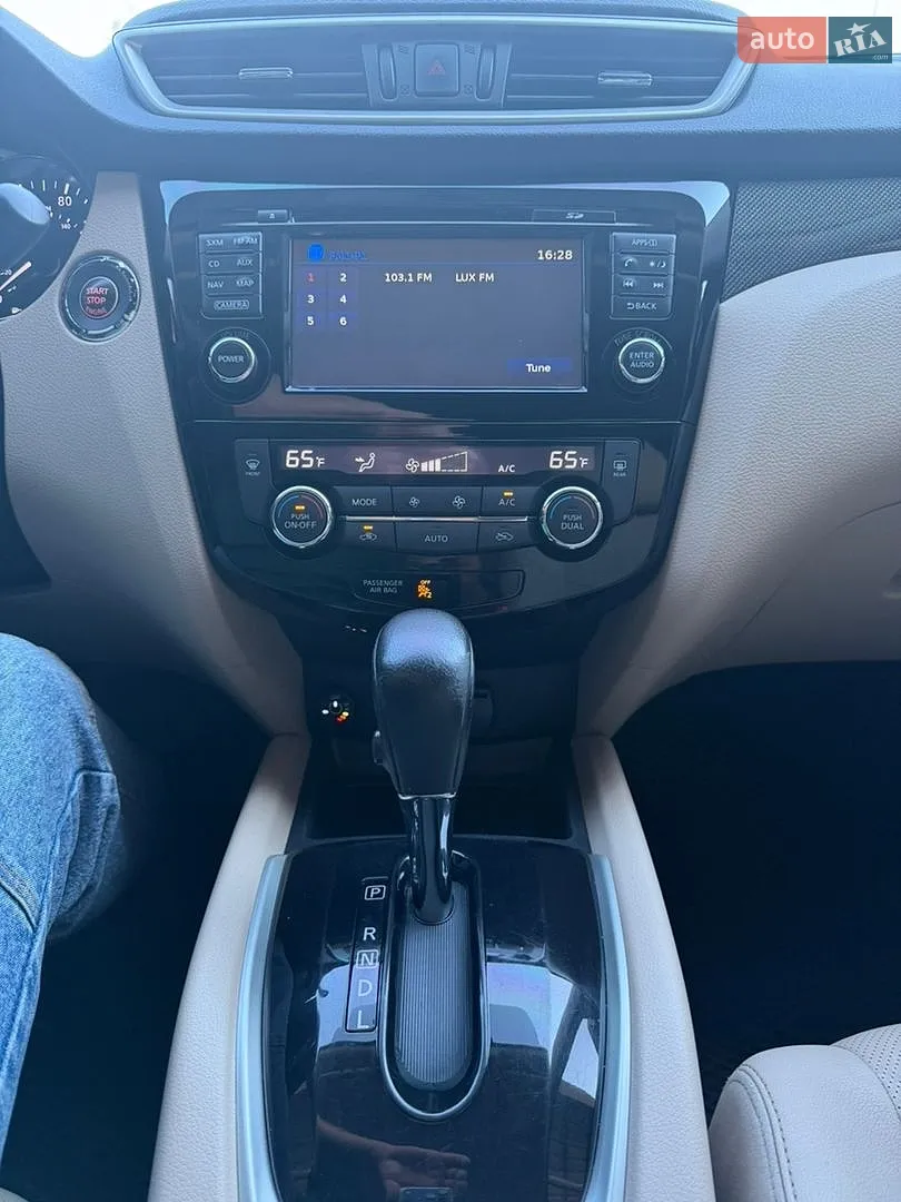 2016 Nissan Rogue - мініатюра 10