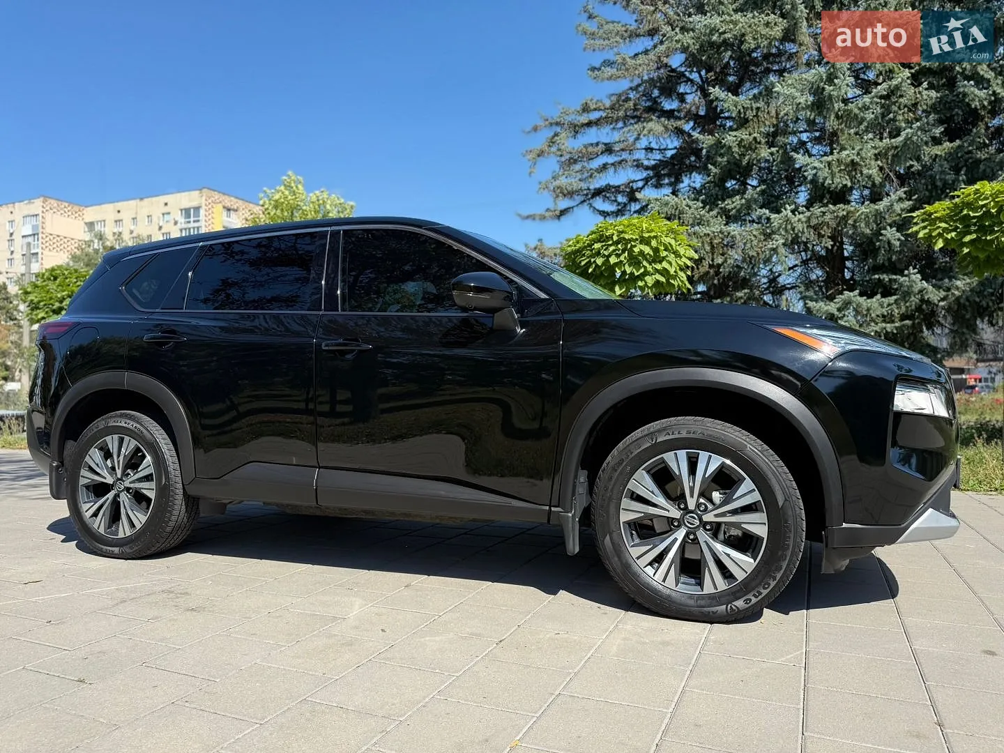 2021 Nissan Rogue - мініатюра 16