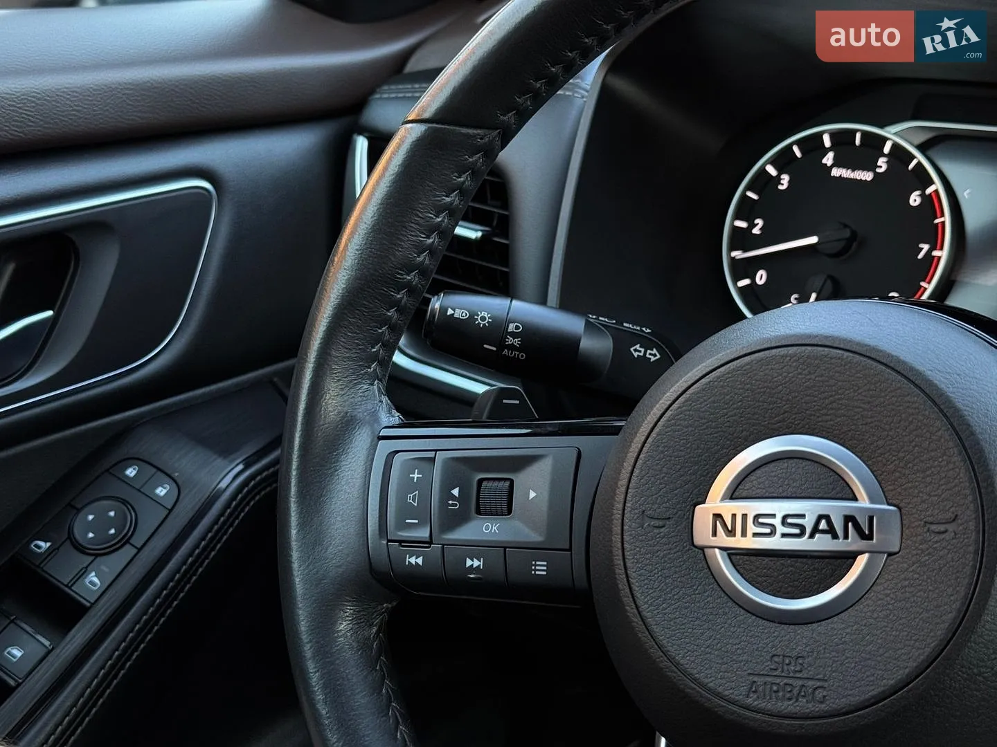 2021 Nissan Rogue - мініатюра 37