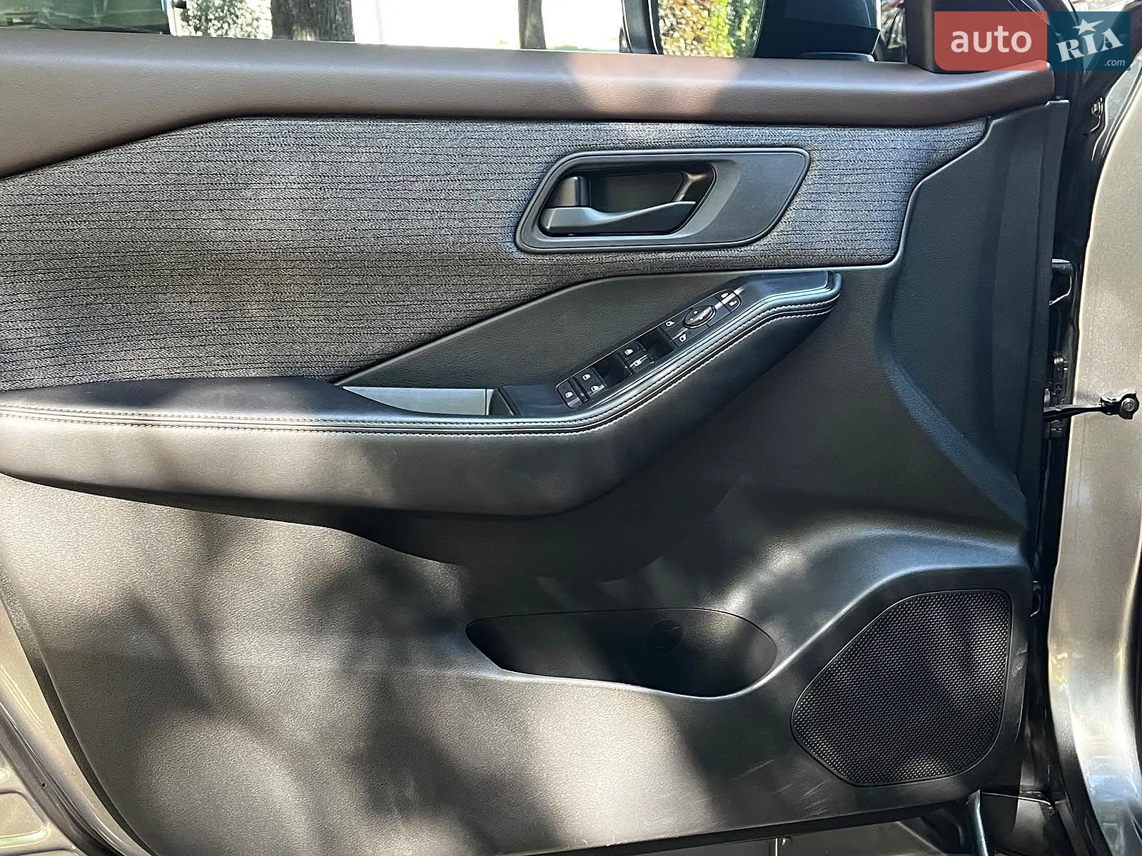 2021 Nissan Rogue - мініатюра 13