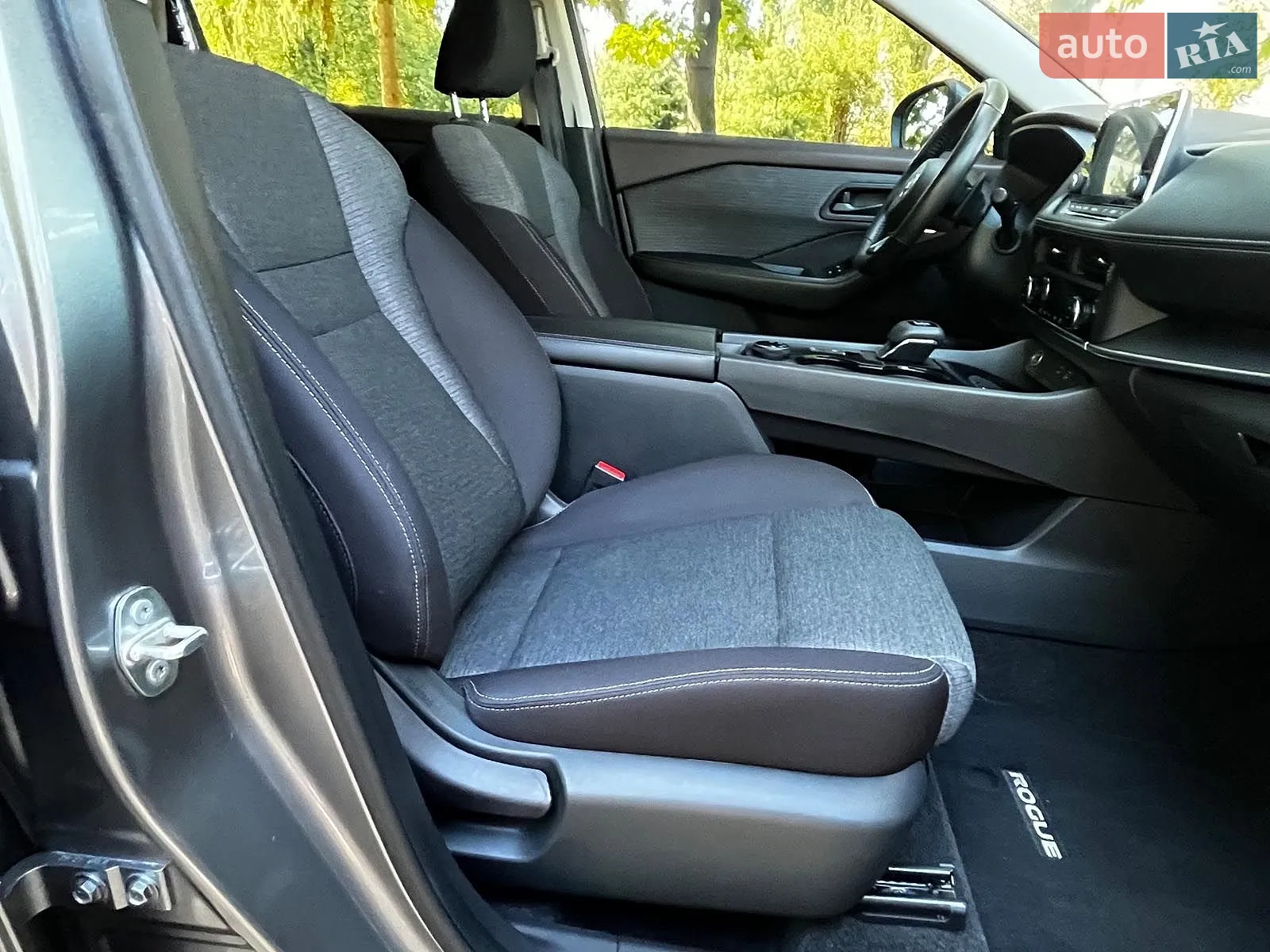 2021 Nissan Rogue - мініатюра 26