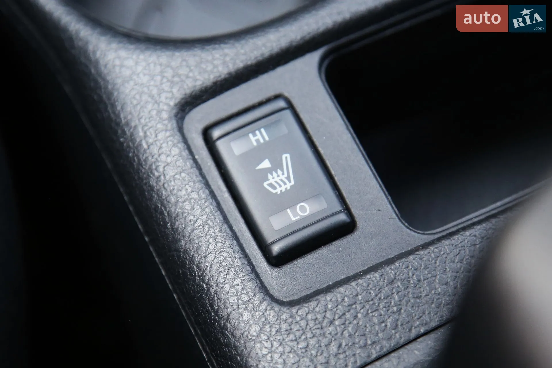 2019 Nissan Rogue - мініатюра 18