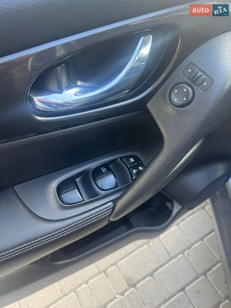 2017 Nissan Rogue - мініатюра 11