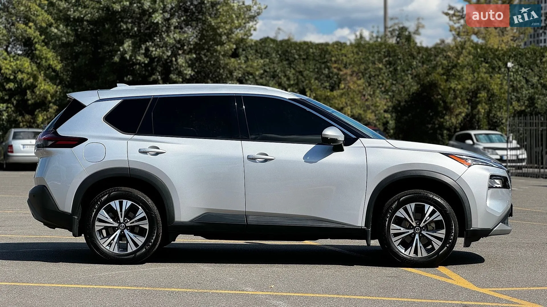 2020 Nissan Rogue - мініатюра 3