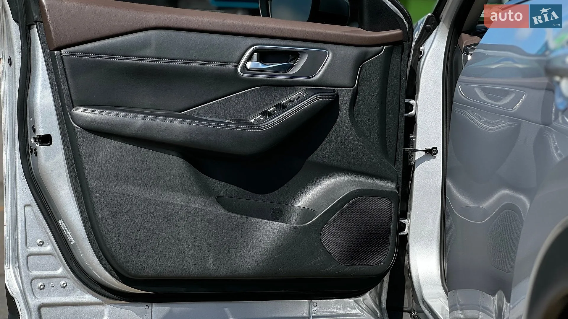 2020 Nissan Rogue - мініатюра 16