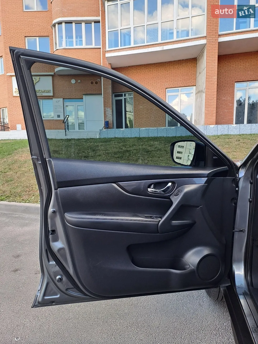 2017 Nissan Rogue - мініатюра 12