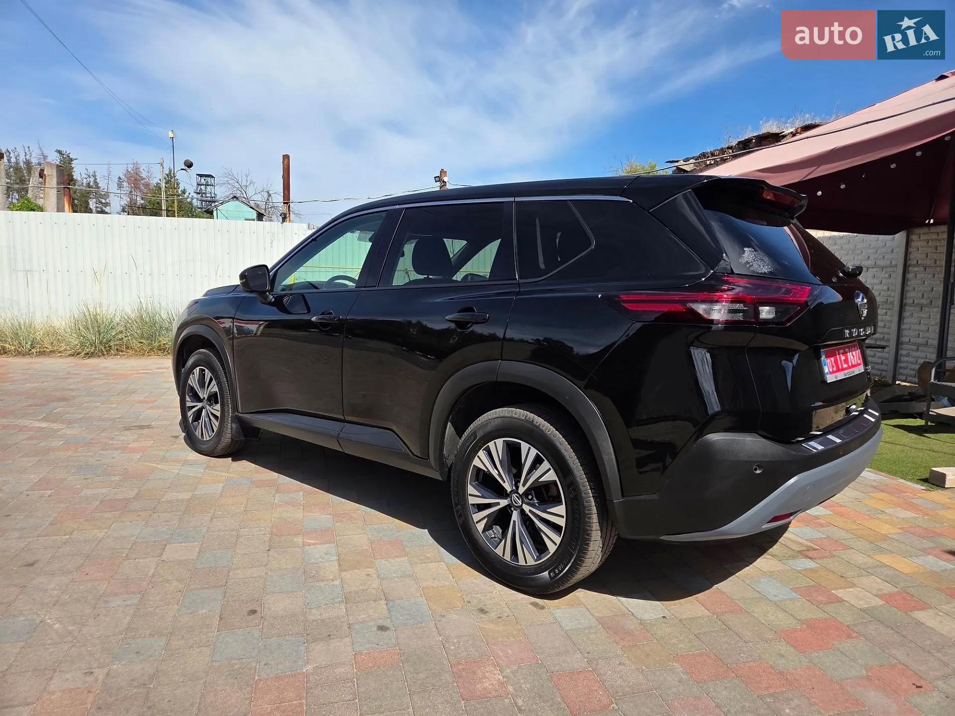 2021 Nissan Rogue - мініатюра 16