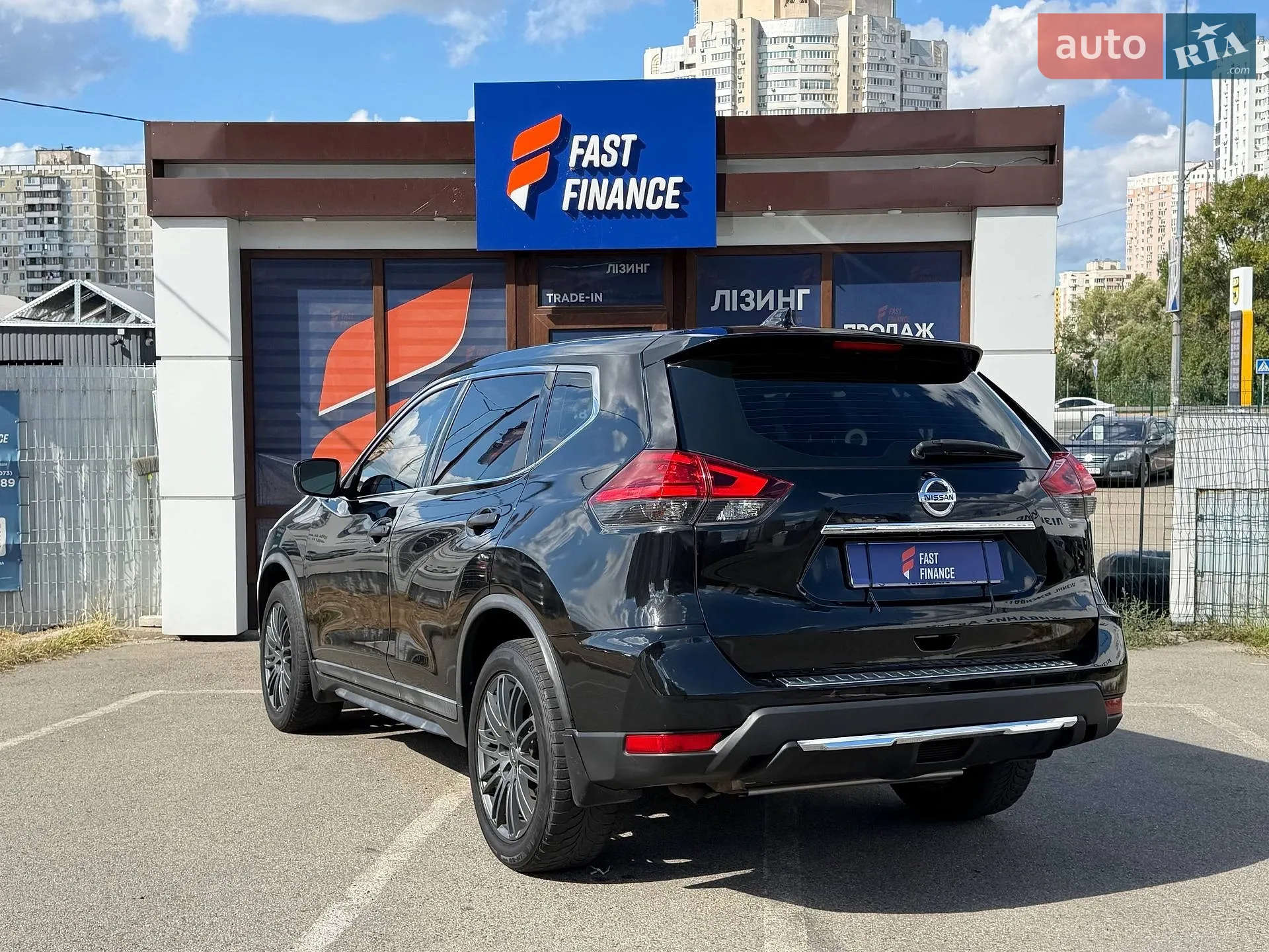 2018 Nissan Rogue - мініатюра 5