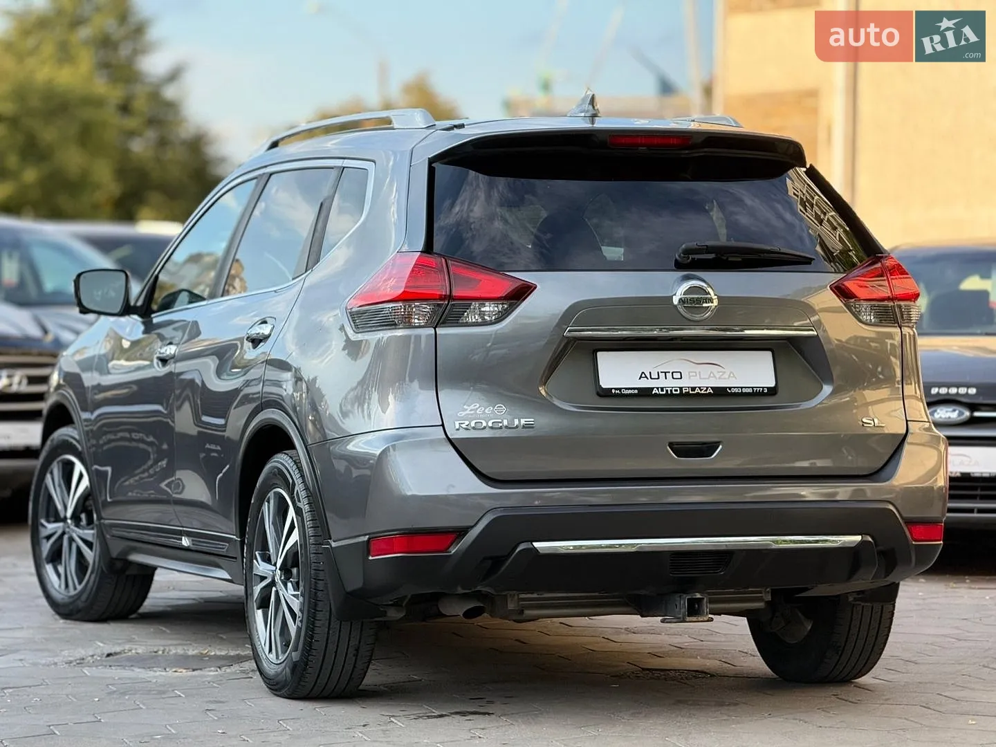 2017 Nissan Rogue - мініатюра 16