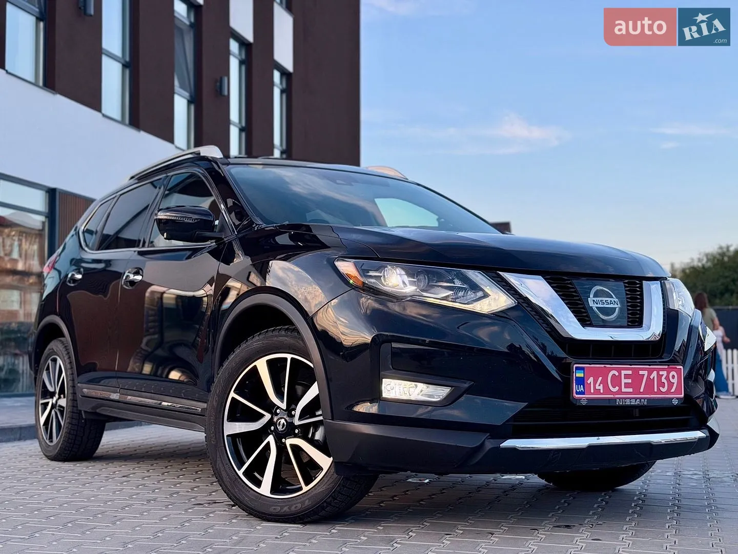 2017 Nissan Rogue - мініатюра 5