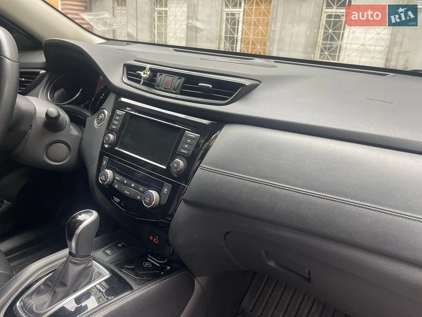 2019 Nissan Rogue - мініатюра 13