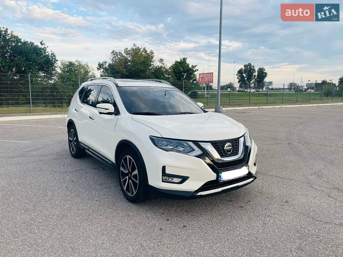 2019 Nissan Rogue - фото 1