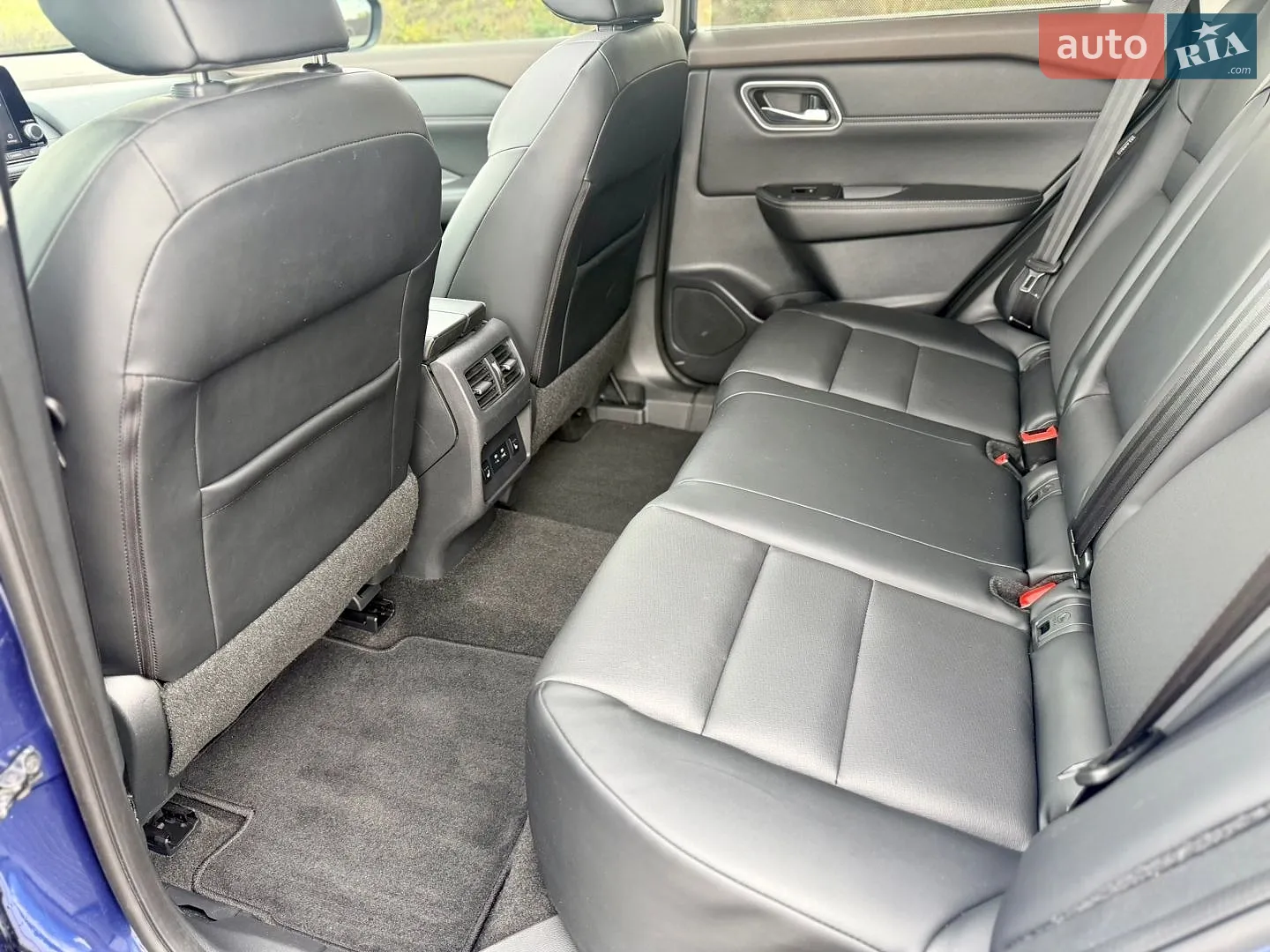2021 Nissan Rogue - мініатюра 16