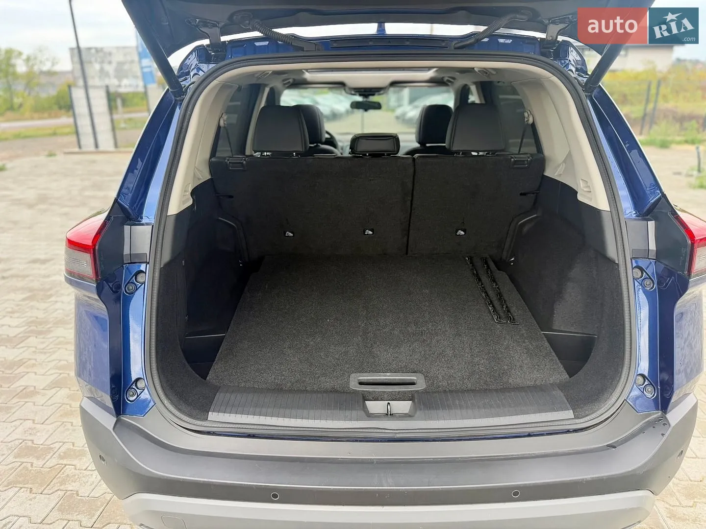 2021 Nissan Rogue - мініатюра 21
