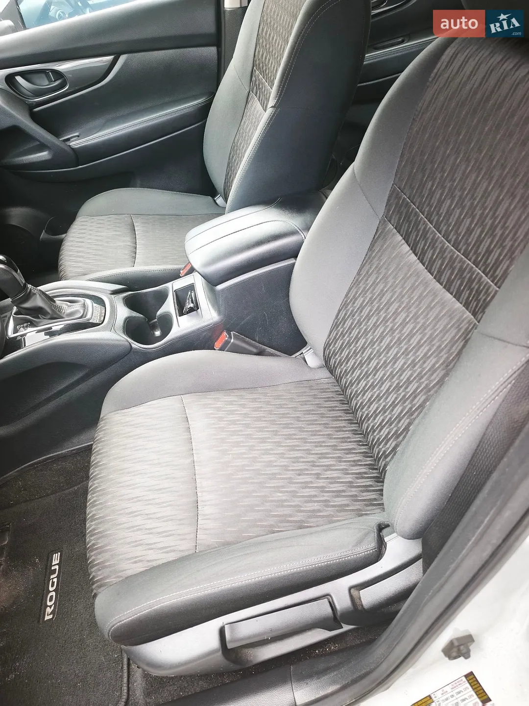 2019 Nissan Rogue - мініатюра 20