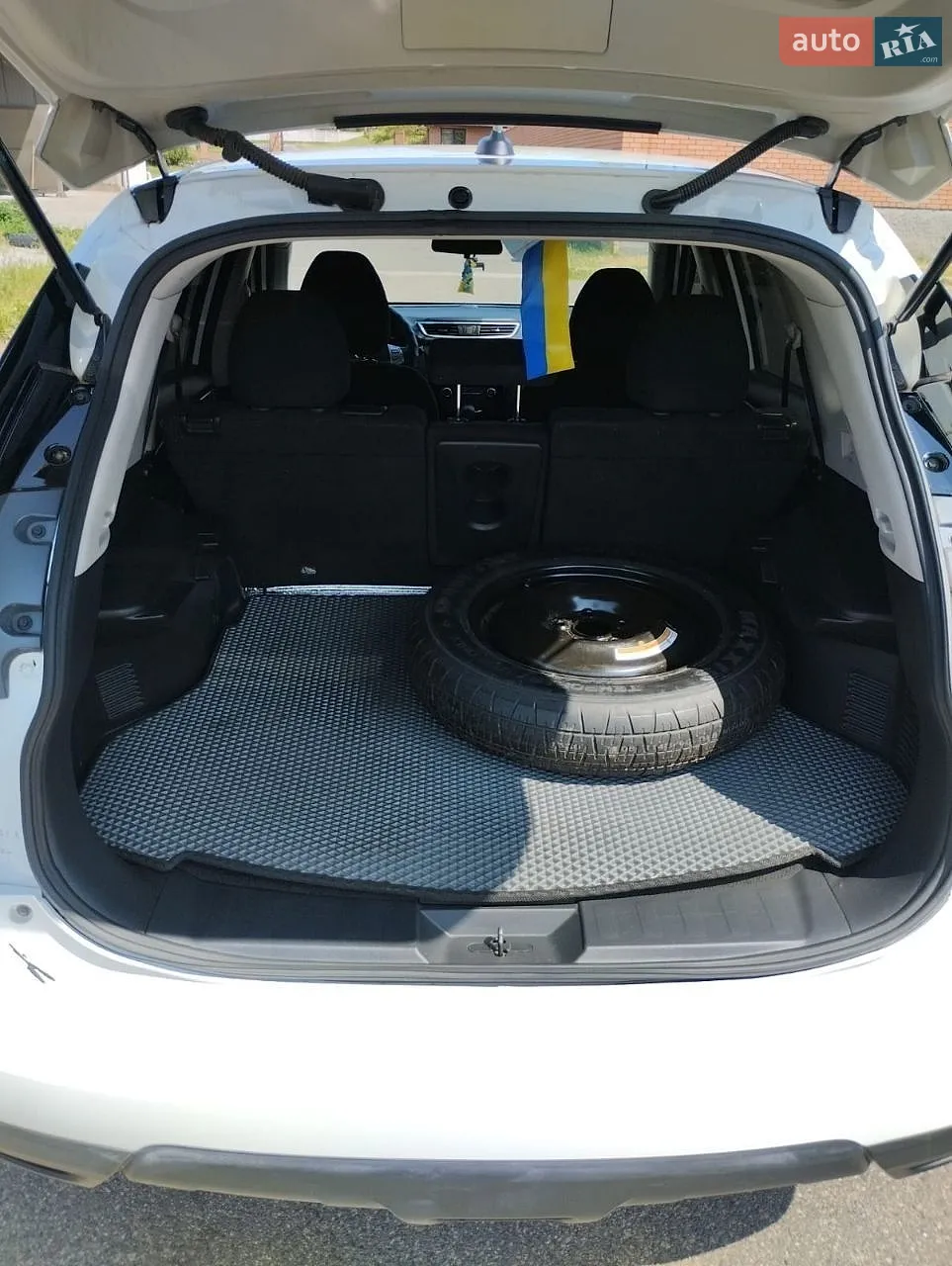 2016 Nissan Rogue - мініатюра 20