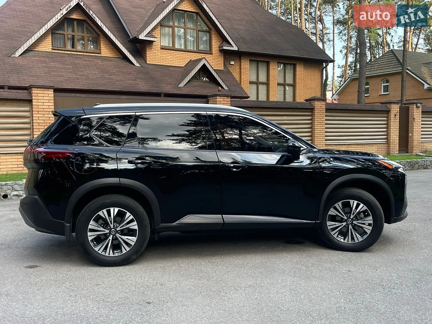 2021 Nissan Rogue - мініатюра 9