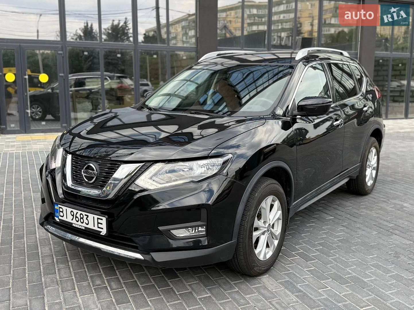 2018 Nissan Rogue - мініатюра 3