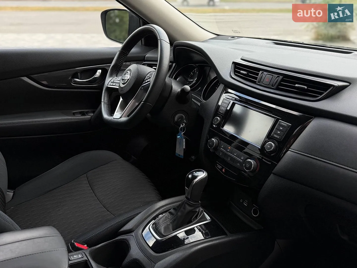 2018 Nissan Rogue - мініатюра 11