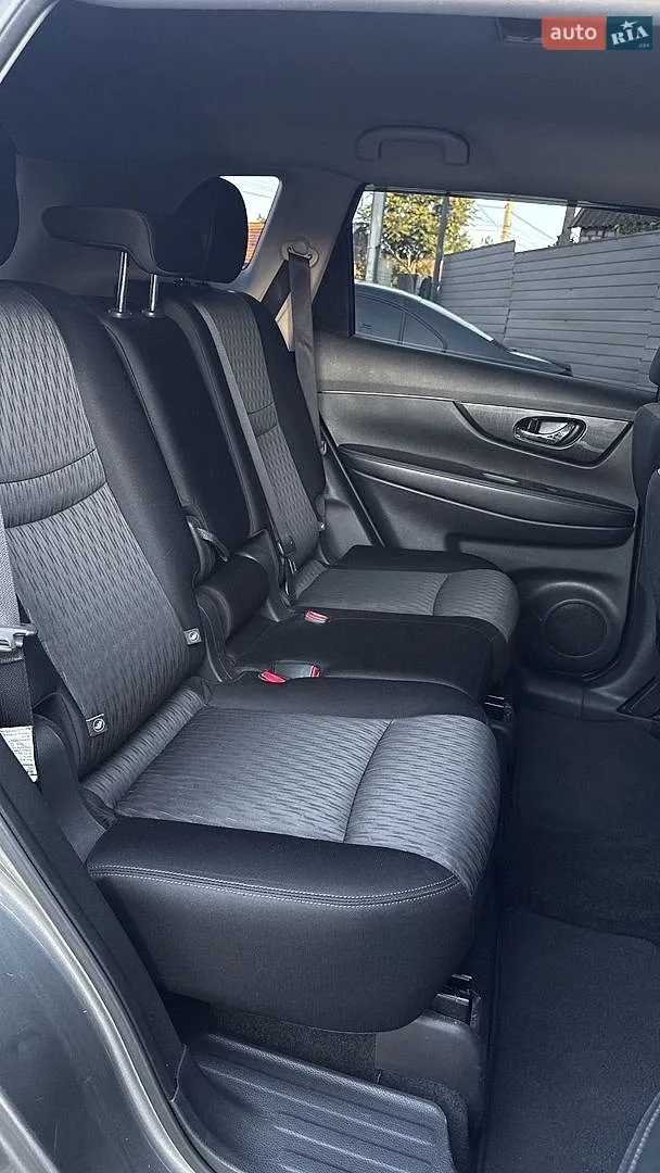 2016 Nissan Rogue - мініатюра 21