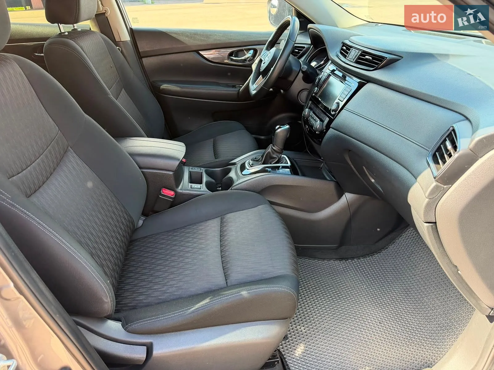 2018 Nissan Rogue - мініатюра 44
