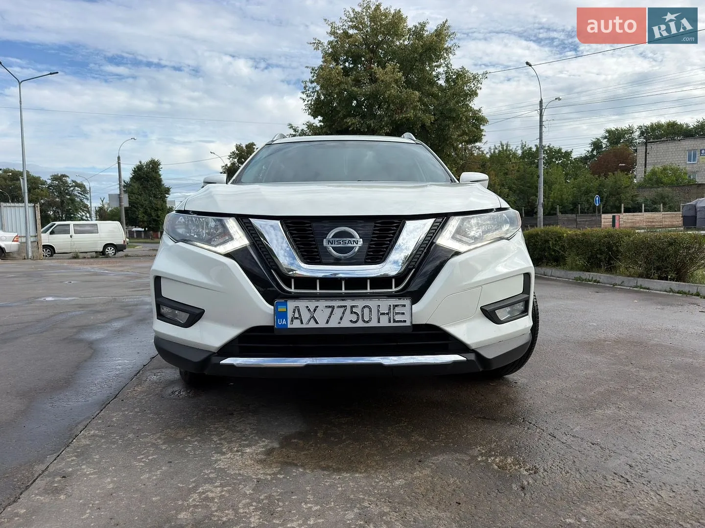 2017 Nissan Rogue - мініатюра 2