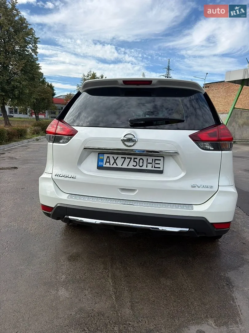 2017 Nissan Rogue - мініатюра 8