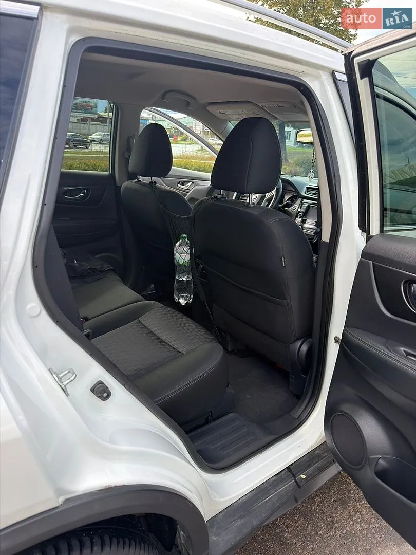 2017 Nissan Rogue - мініатюра 27