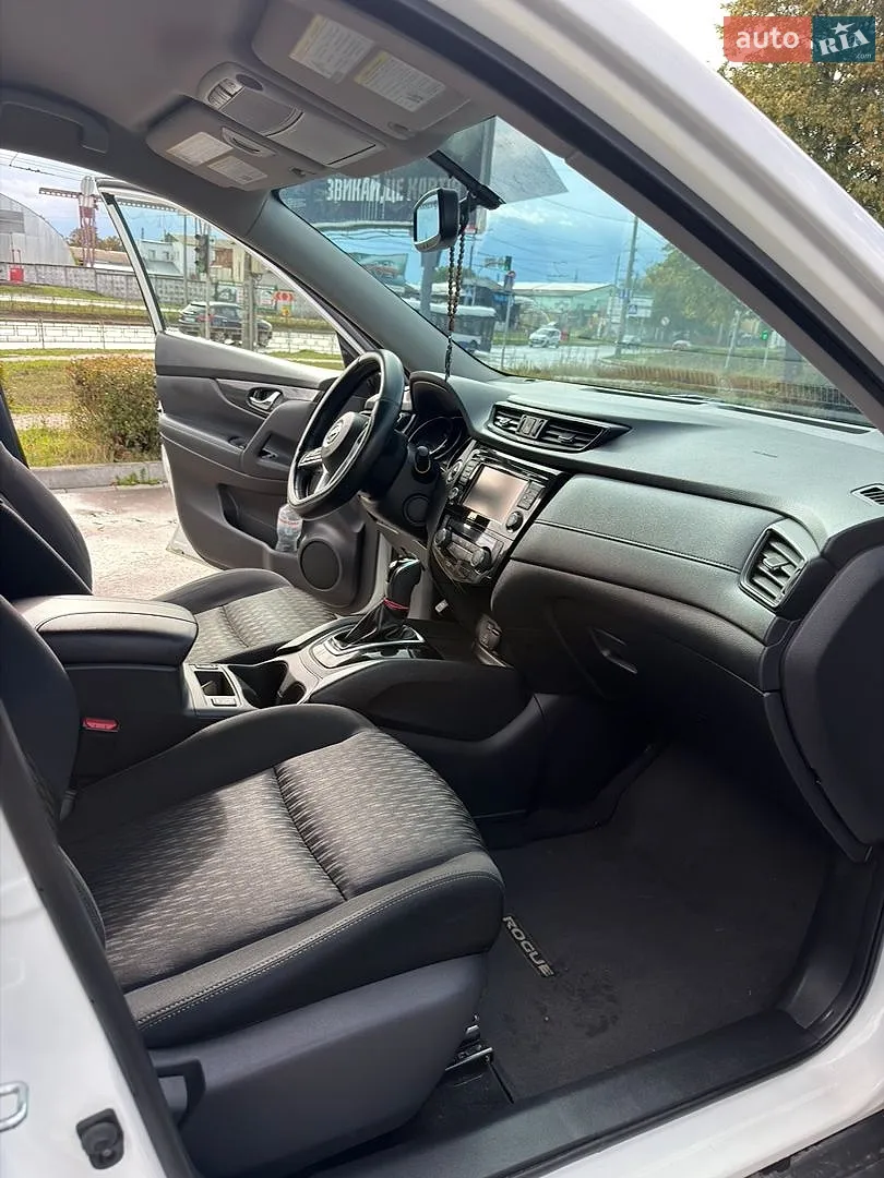 2017 Nissan Rogue - мініатюра 28