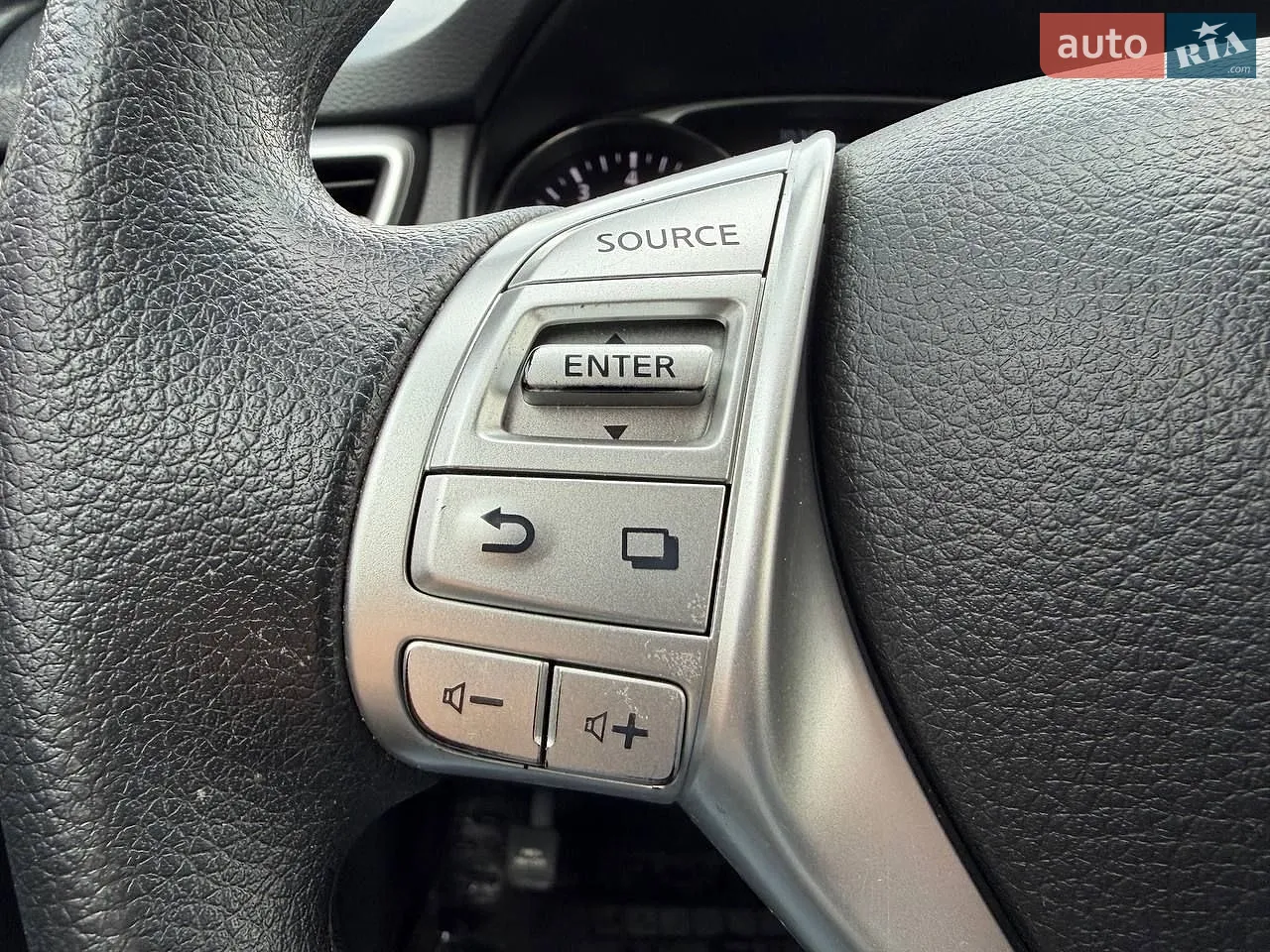 2016 Nissan Rogue - мініатюра 19