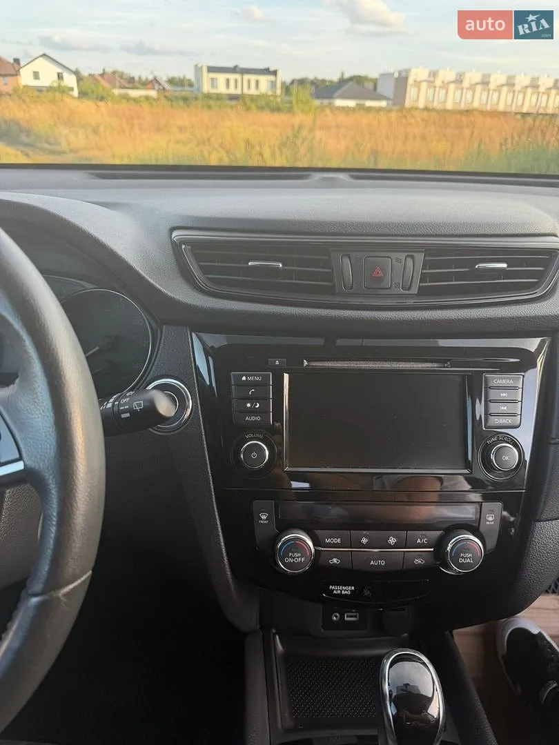 2017 Nissan Rogue - мініатюра 14