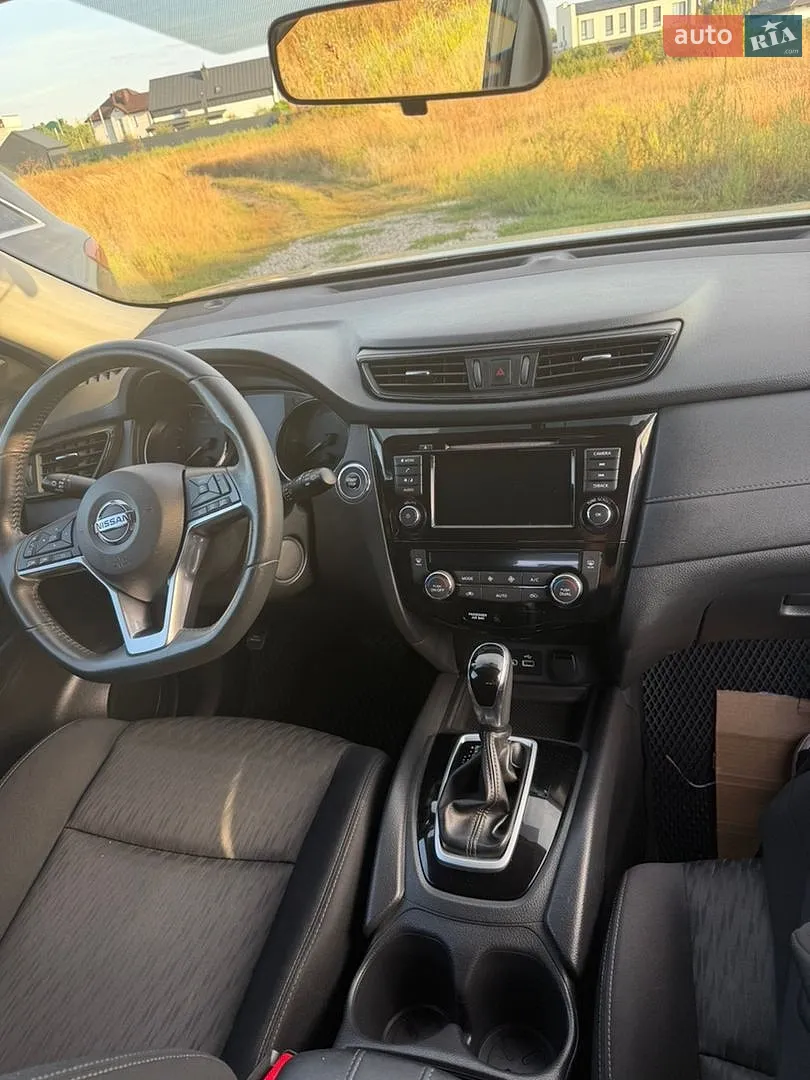 2017 Nissan Rogue - мініатюра 18