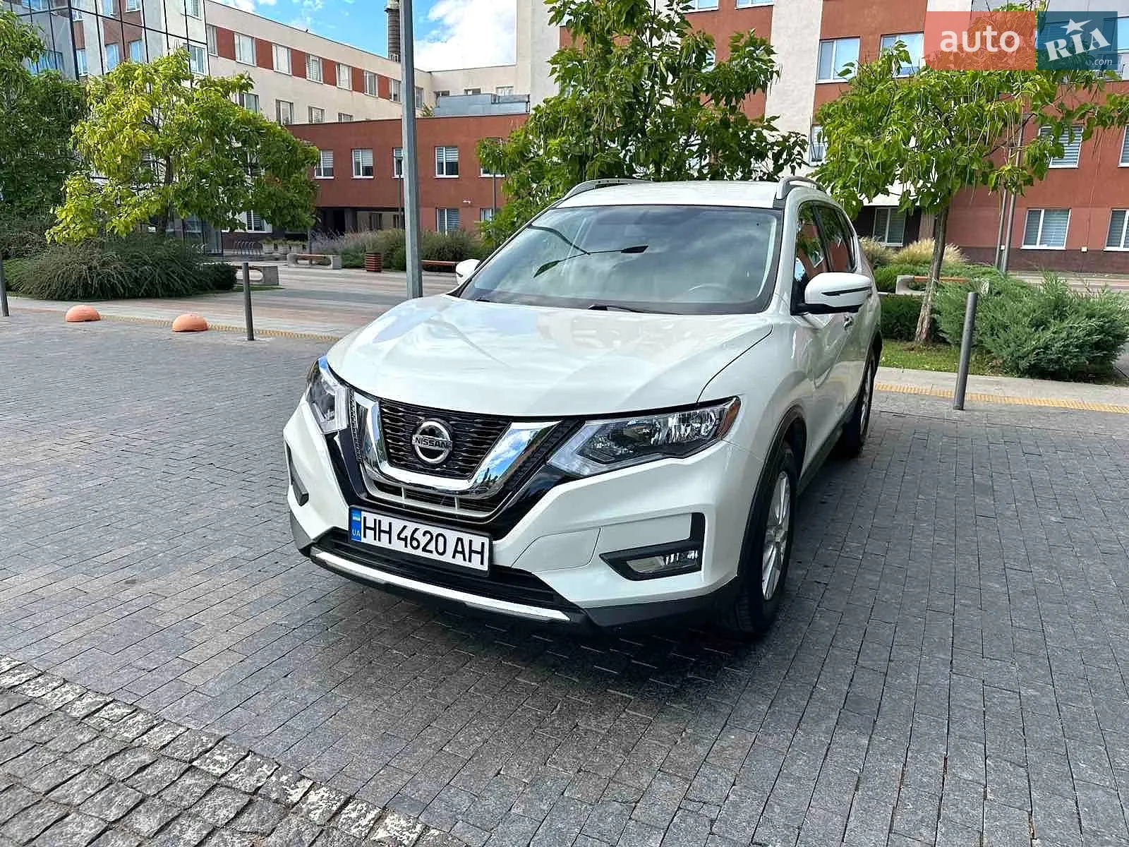 2018 Nissan Rogue - фото 1