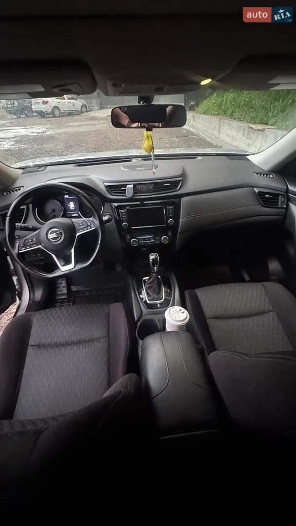 2017 Nissan Rogue - мініатюра 11