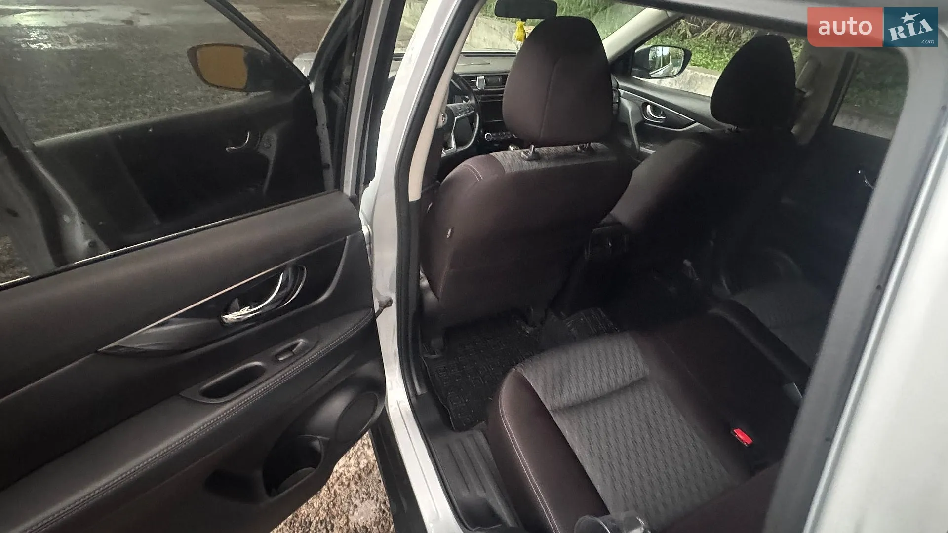 2017 Nissan Rogue - мініатюра 10