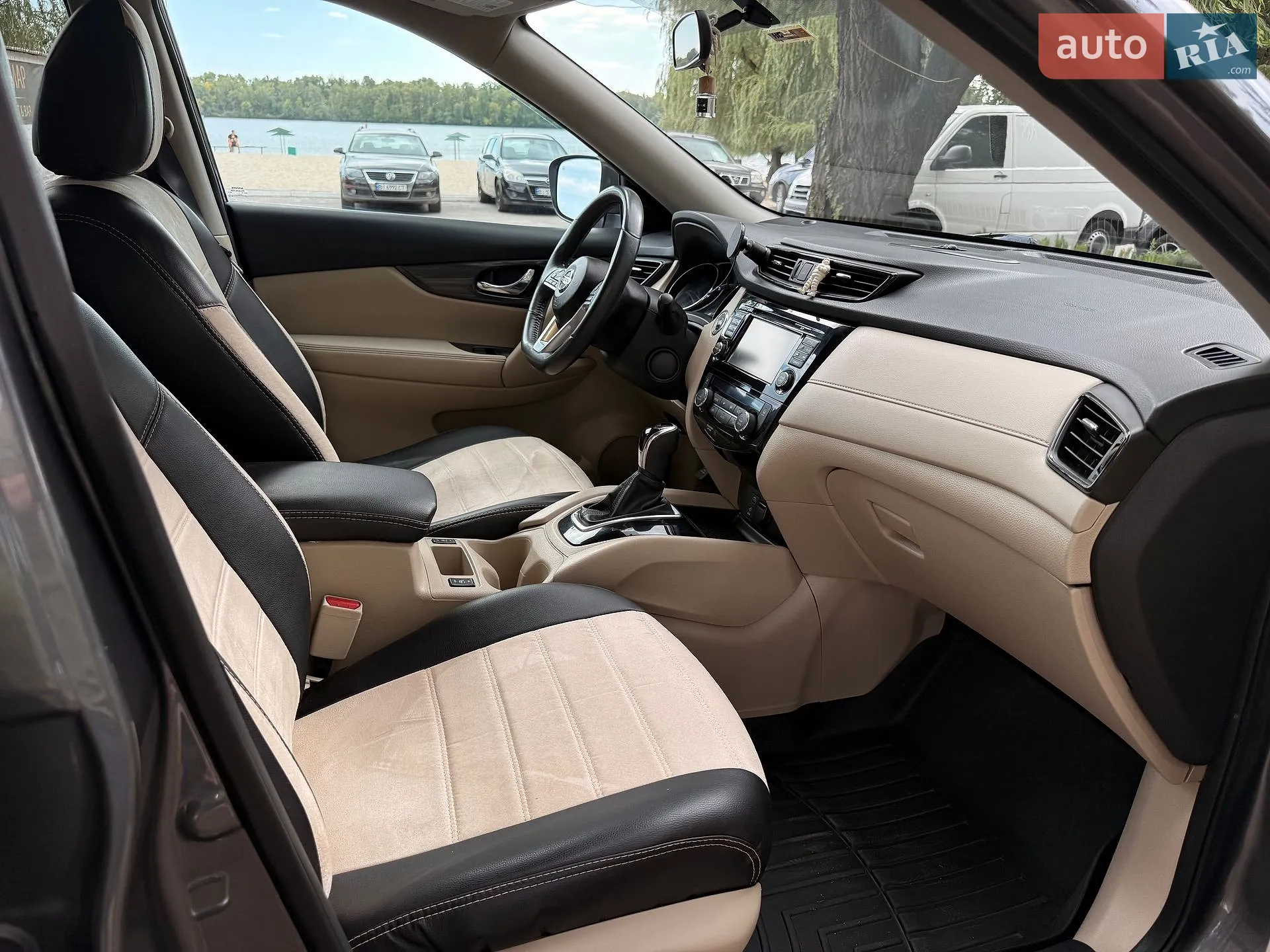 2017 Nissan Rogue - мініатюра 31