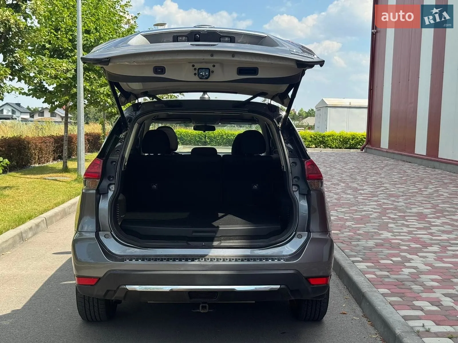 2018 Nissan Rogue - мініатюра 10
