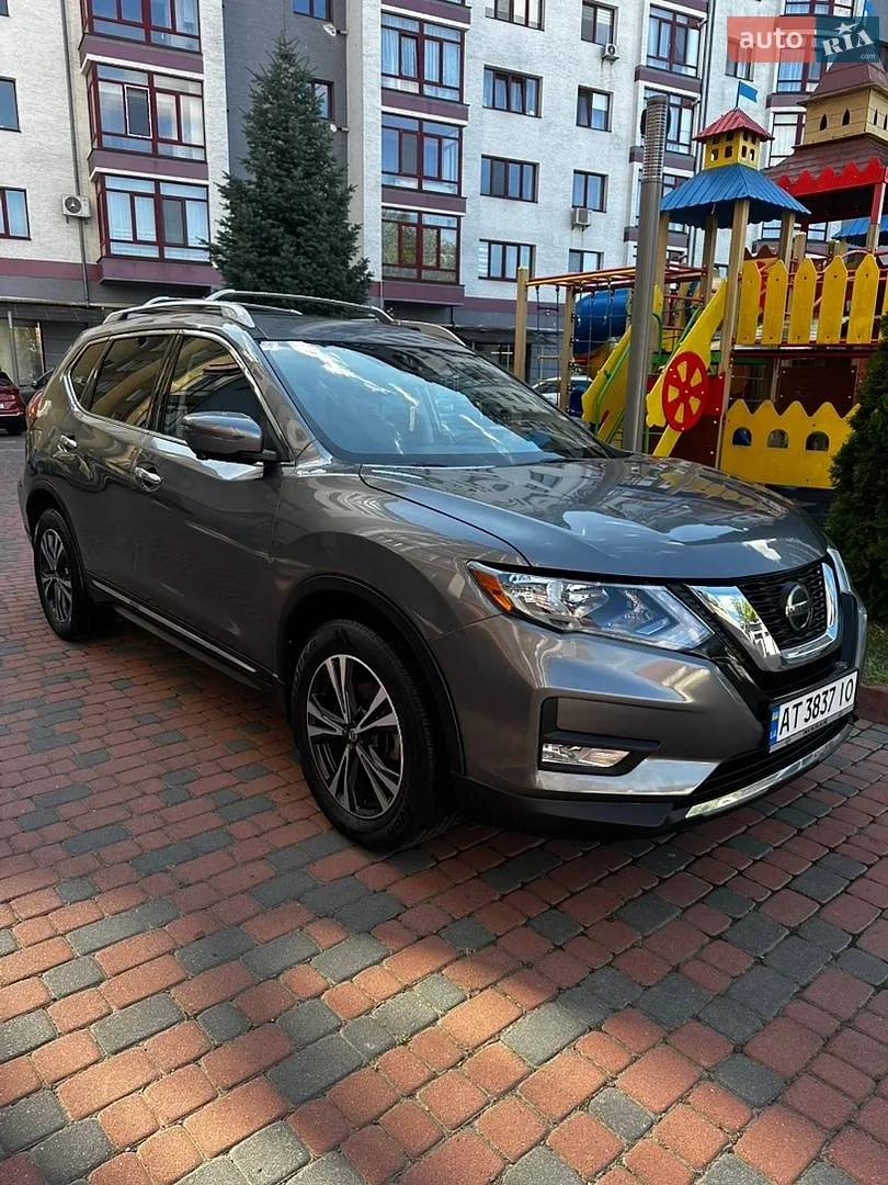 2017 Nissan Rogue - мініатюра 3