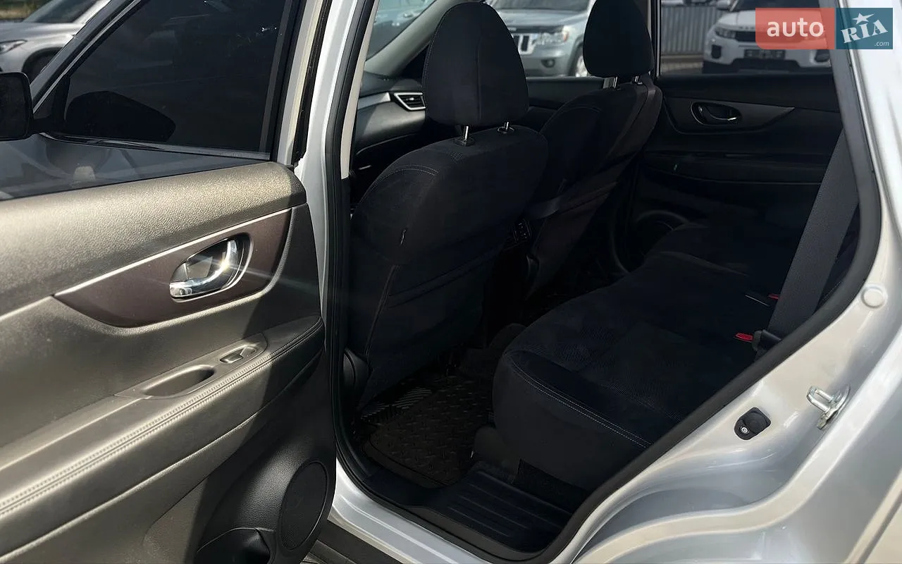 2016 Nissan Rogue - мініатюра 25