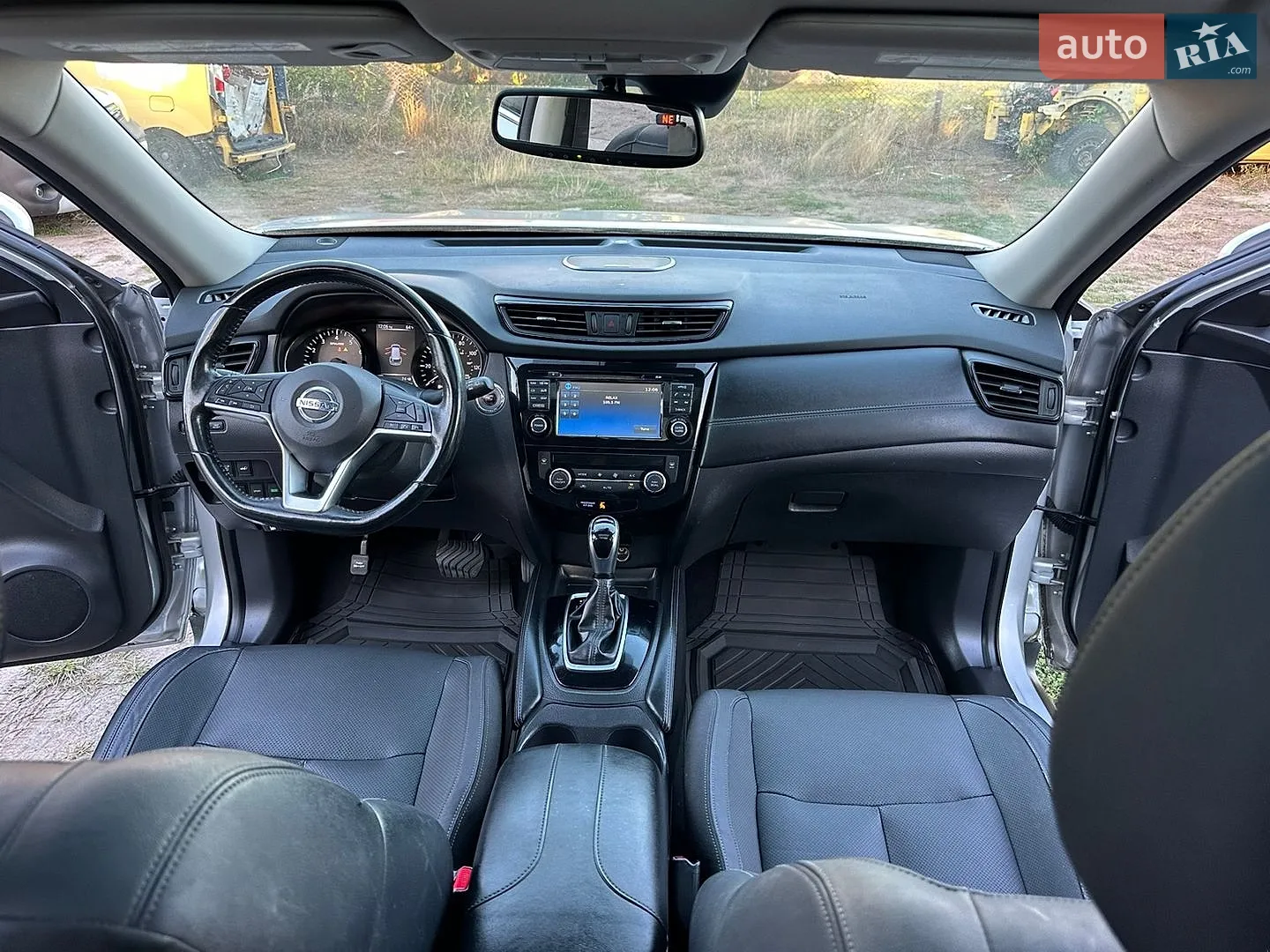 2017 Nissan Rogue - мініатюра 21