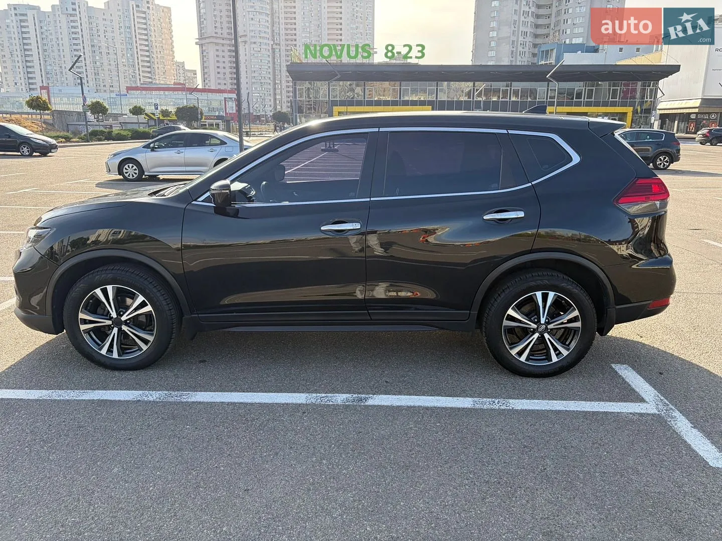 2017 Nissan Rogue - мініатюра 4