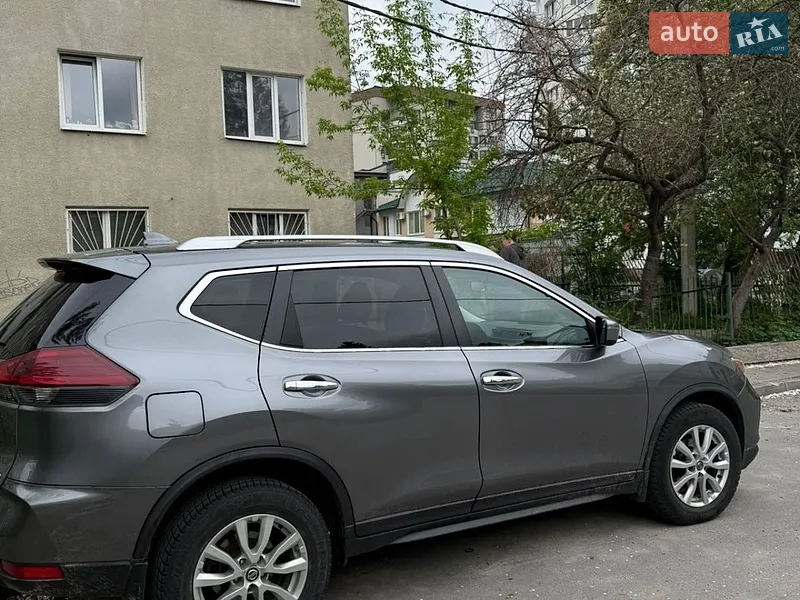 Nissan Rogue