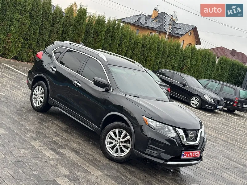 Nissan Rogue